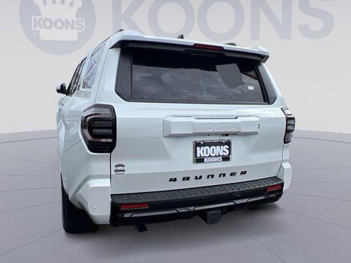 Wind Chill Pearl 2026 Toyota 4Runner TRD Sport Premium