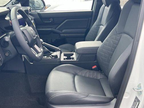 Wind Chill Pearl 2026 Toyota 4Runner TRD Sport Premium