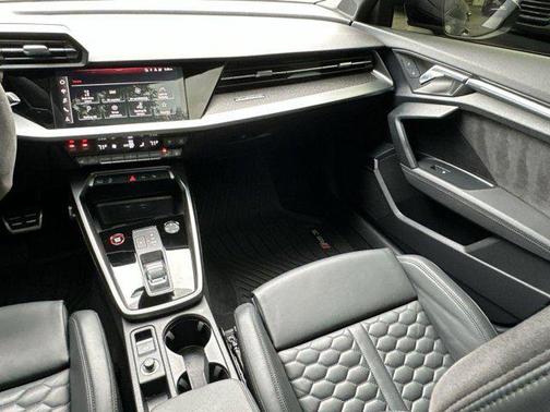 2023 Audi RS 3 TFSI quattro S tronic