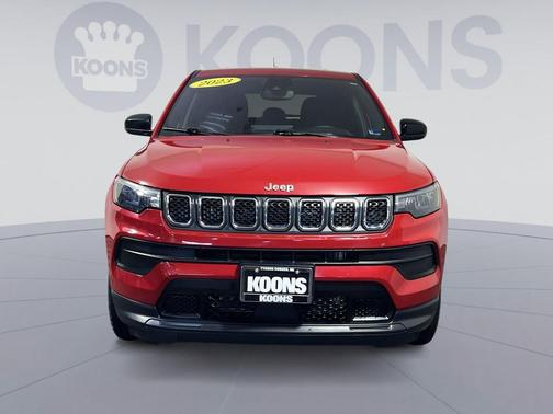 Redline Pearlcoat 2023 Jeep Compass Sport