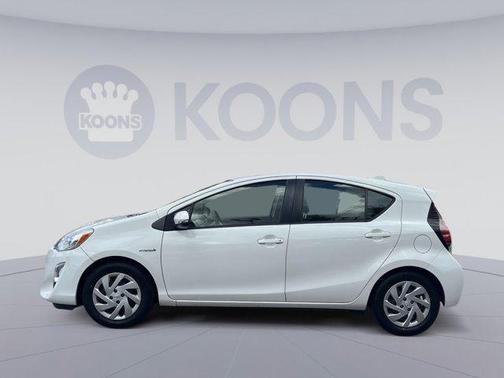 2015 Toyota Prius c Two