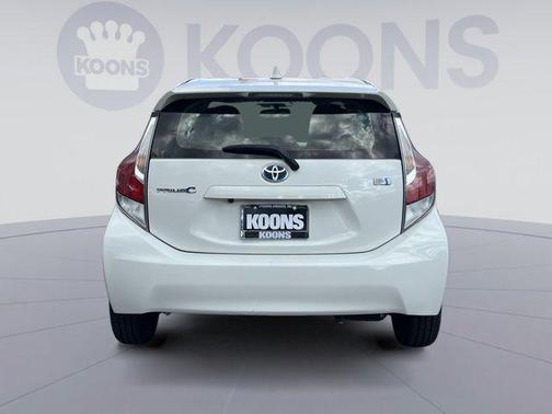 2015 Toyota Prius c Two