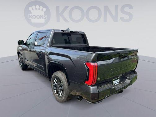 2025 Toyota Tundra Platinum