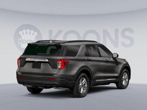 CARBONIZED GRAY METALLIC 2022 Ford Explorer XLT
