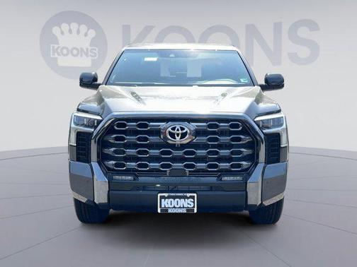 2025 Toyota Tundra Platinum