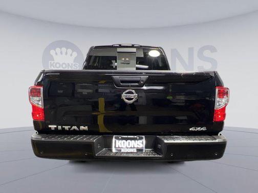2021 Nissan Titan S