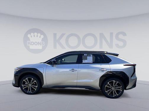 2025 Toyota bZ4X Limited