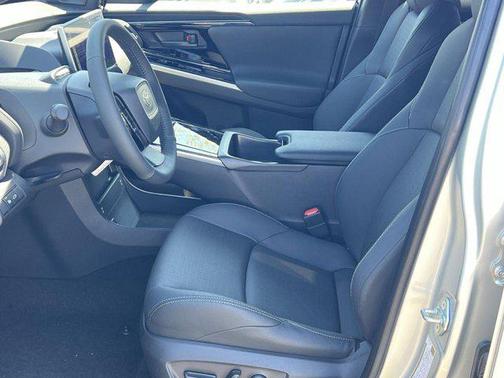 2025 Toyota bZ4X Limited