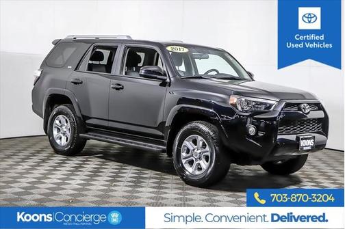 Midnight Black Metallic 2017 Toyota 4Runner SR5