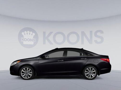 2013 Hyundai SONATA SE