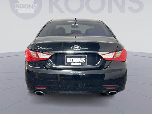 2013 Hyundai SONATA SE