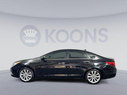 2013 Hyundai SONATA SE