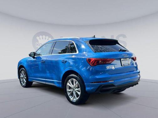 2023 Audi Q3 Premium 45 TFSI S line quattro Tiptronic