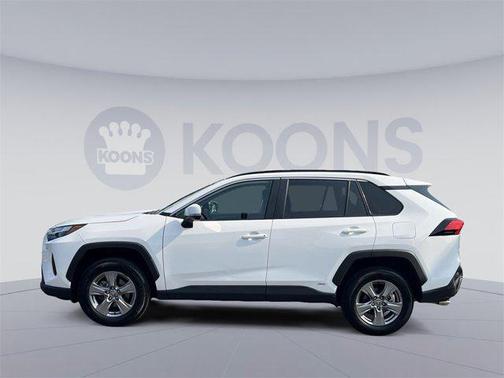 2024 Toyota RAV4 Hybrid XLE