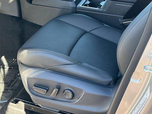 2026 Toyota Tacoma Hybrid Limited