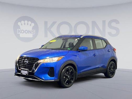 2022 Nissan Kicks SV