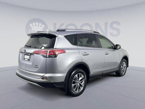 2018 Toyota RAV4 Hybrid XLE