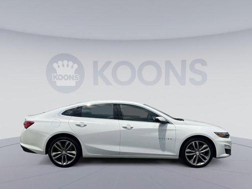 2022 Chevrolet Malibu FWD LT