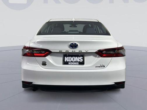 2022 Toyota Camry LE