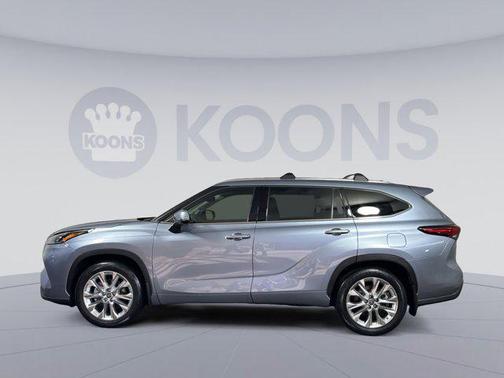 2022 Toyota Highlander Limited