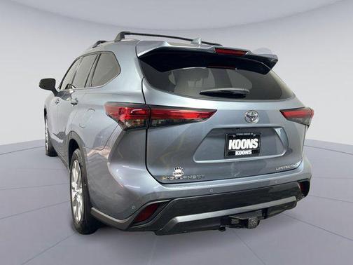 2022 Toyota Highlander Limited