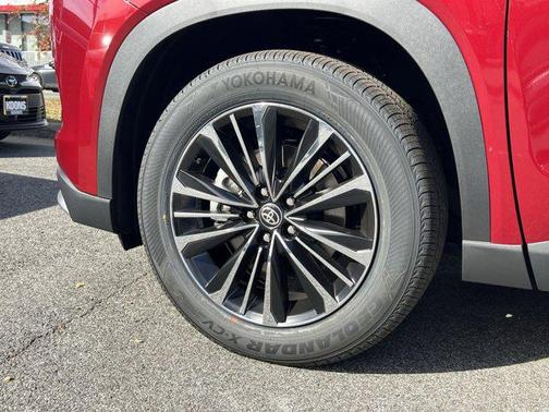 2026 Toyota Grand Highlander Hybrid Limited MAX