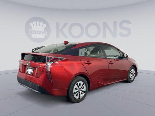 2017 Toyota Prius Four