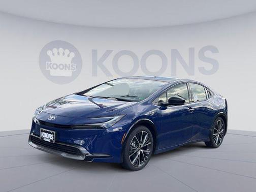2025 Toyota Prius XLE