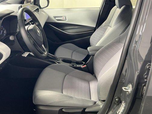 2025 Toyota Corolla Hybrid SE