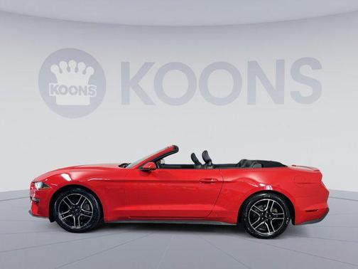 2022 Ford Mustang EcoBoost Premium