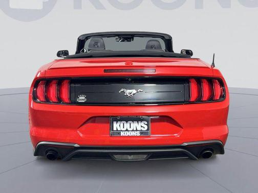2022 Ford Mustang EcoBoost Premium