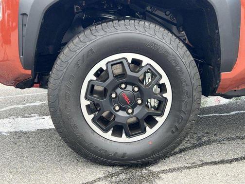 2025 Toyota Tacoma TRD Off Road