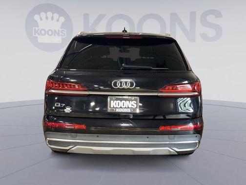 2021 Audi Q7 55 Premium Plus