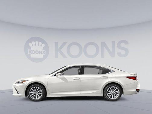 2022 Lexus ES 300h Base
