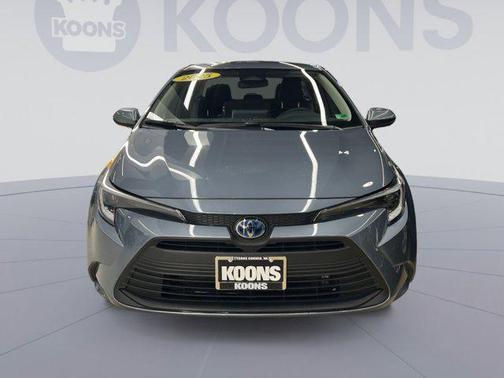 2025 Toyota Corolla Hybrid LE