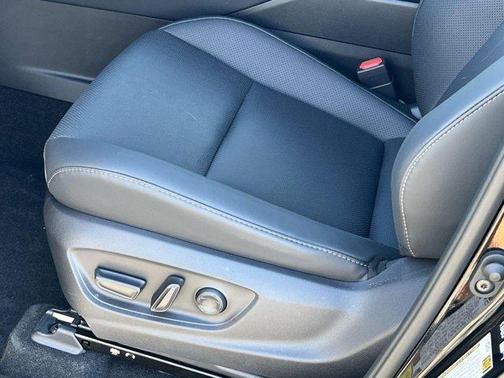 2025 Toyota Crown Signia Limited