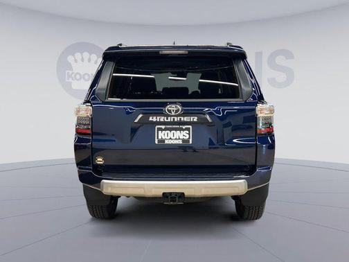 2024 Toyota 4Runner TRD Off Road