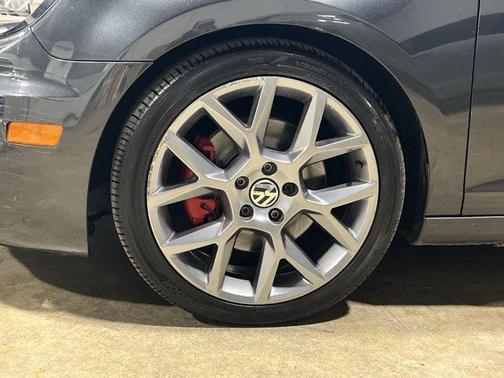 2014 Volkswagen GTI Wolfsburg Edition