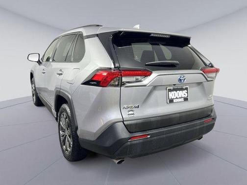2023 Toyota RAV4 Hybrid XLE Premium