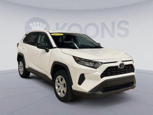 2022 Toyota RAV4 LE