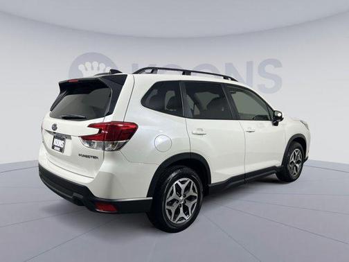 2024 Subaru Forester Premium