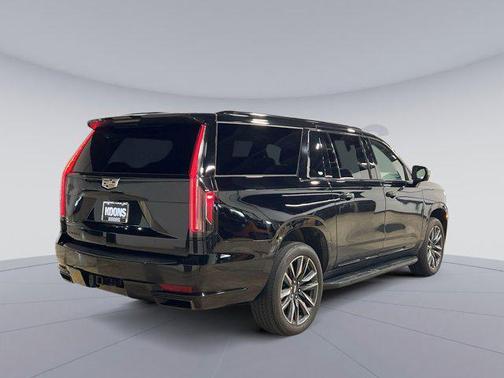 2021 Cadillac Escalade ESV Sport Platinum