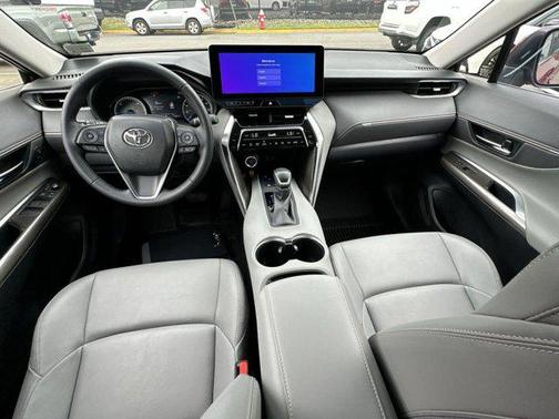 2023 Toyota Venza XLE