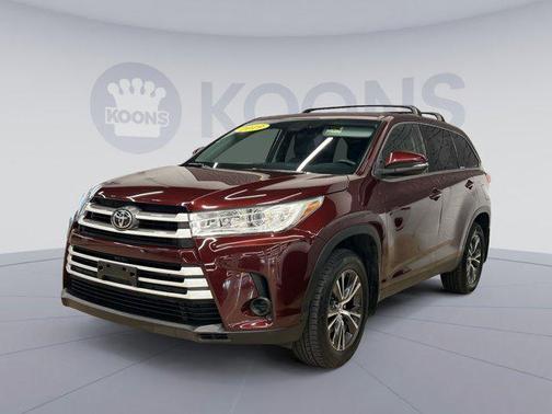 2019 Toyota Highlander LE