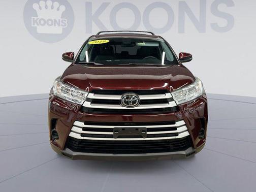 2019 Toyota Highlander LE