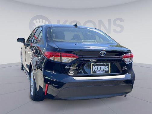 2025 Toyota Corolla Hybrid LE