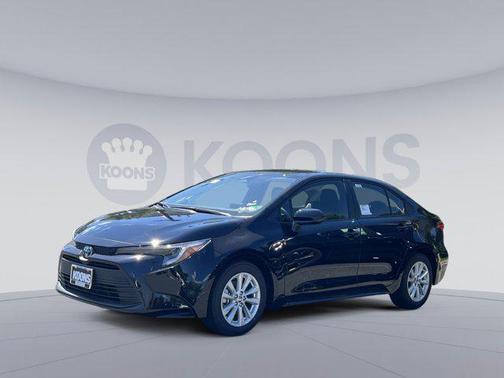 2025 Toyota Corolla Hybrid LE