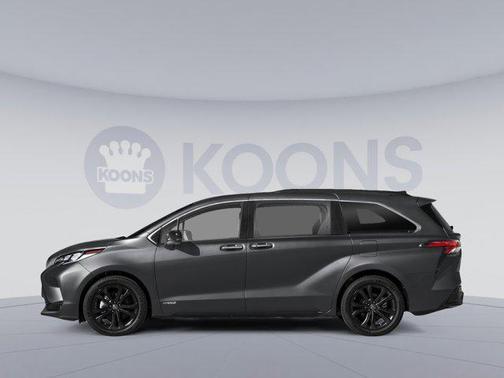 2025 Toyota Sienna XSE 7 Passenger