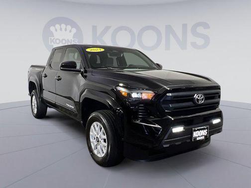 Black 2024 Toyota Tacoma SR5
