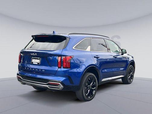 2022 Kia Sorento SX